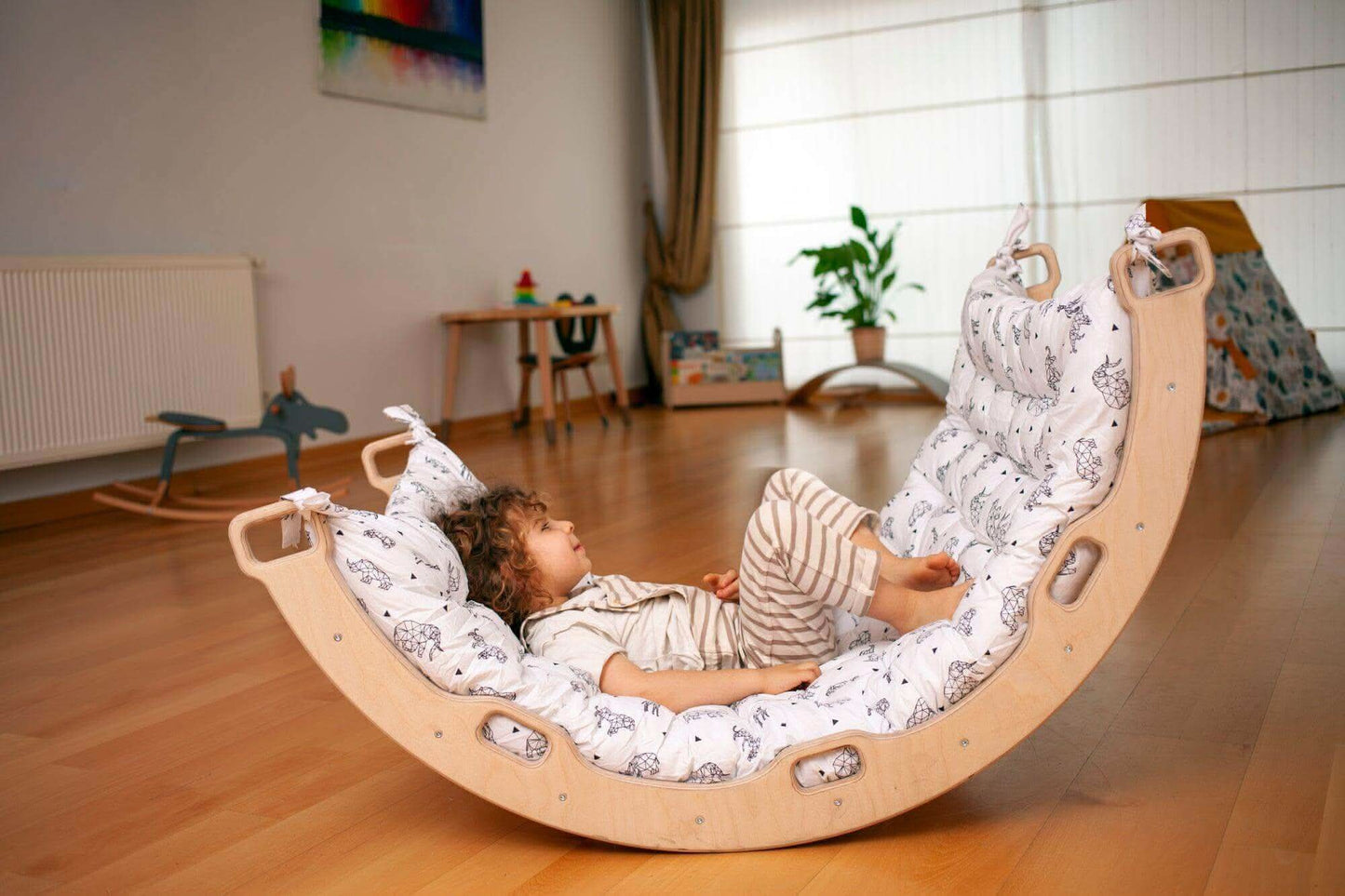 Climbing Arch / Rocker with Origami Pattern Pillow